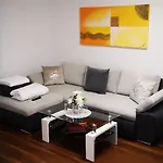 Apartment Haus Am Fuße Des Semmerings *