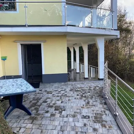 Haus Am Fusse Des Semmerings Apartmán