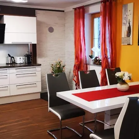 Haus Am Fusse Des Semmerings