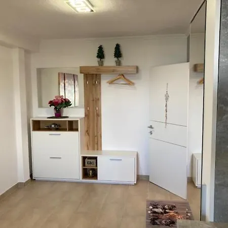 Haus Am Fusse Des Semmerings Schottwien