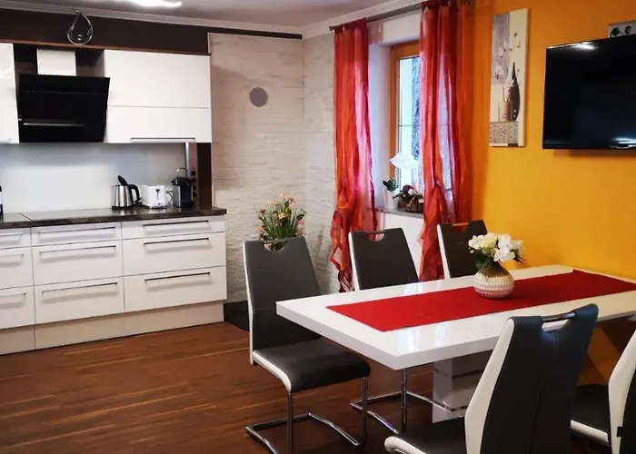 Haus Am Fusse Des Semmerings